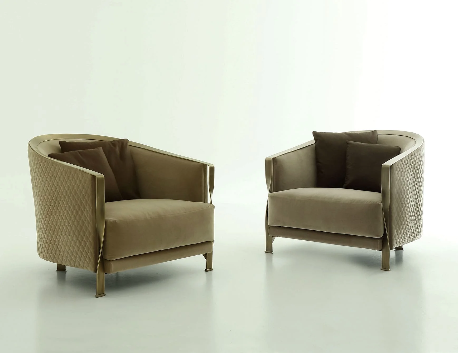 Isolde in Fabric — luxury Armchairs — view 2